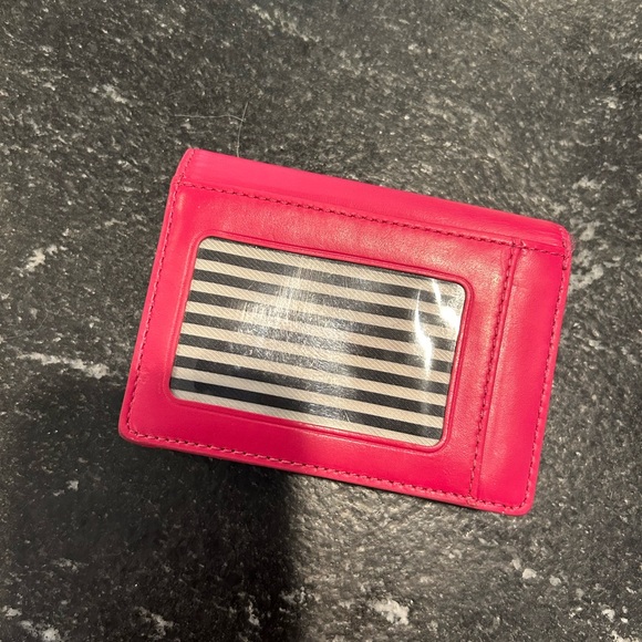 Kate Spade great condition hot pink wallet - Picture 3 of 4